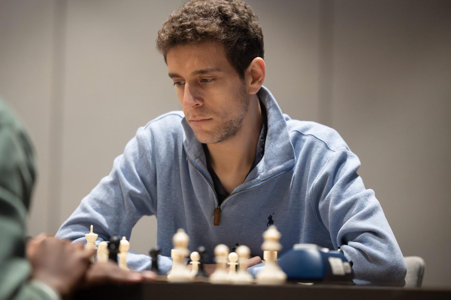 Daniel Naroditsky