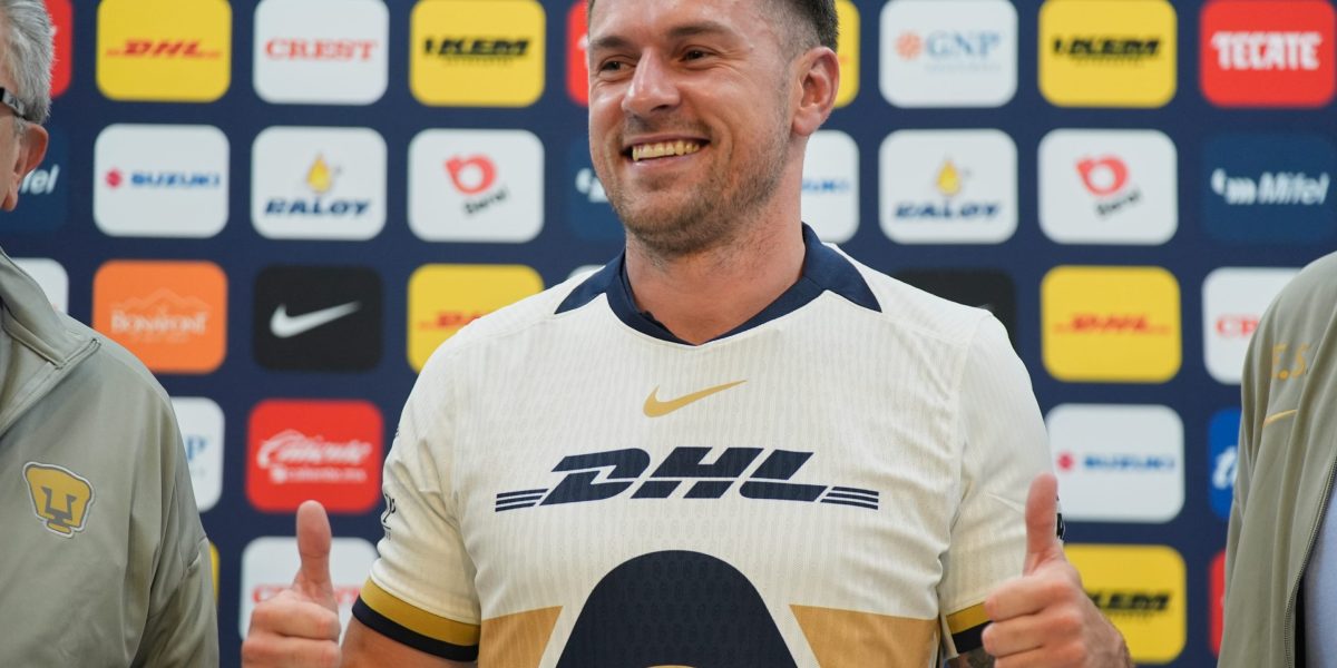 ‘What I’d do to hold you one last time’: Welsh soccer star’s move to Mexico turns into nightmare amid hunt for lost beagle ‘What I’d do to hold you one last time’: Welsh soccer star’s move to Mexico turns into nightmare amid hunt for lost beagle