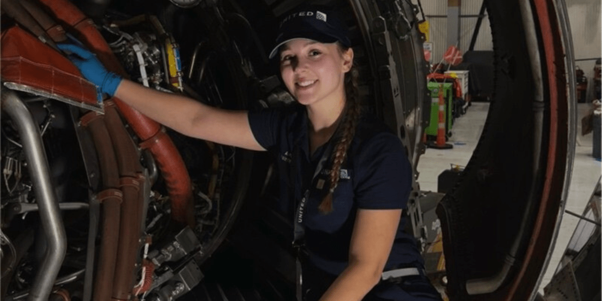 Generasi Z Ini Tinggalkan Kuliah, Raih Rp 1,6 Miliar Perbaiki Mesin Pesawat