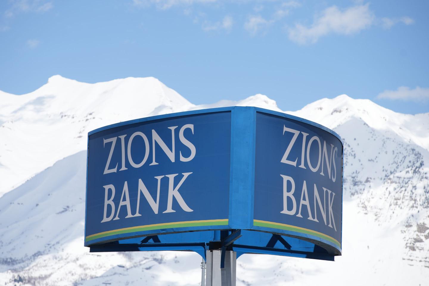 As Wall Street banks crush records, America’s regional banks spook investors—but there’s a key difference from when SVB went bust