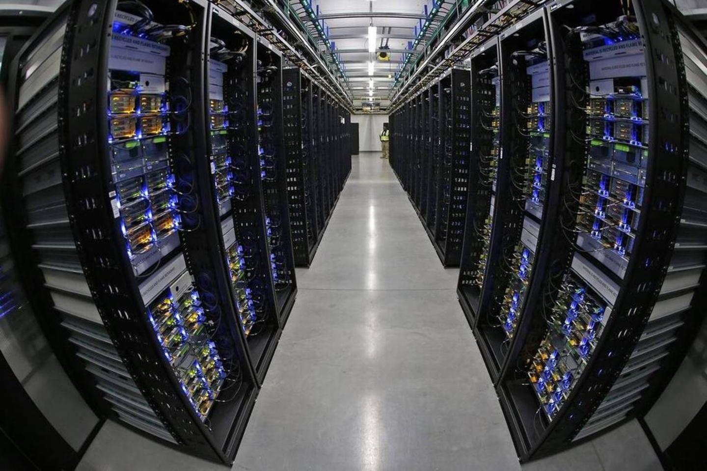 Rows of servers at Facebook's Fort Worth Data Center in Texas.