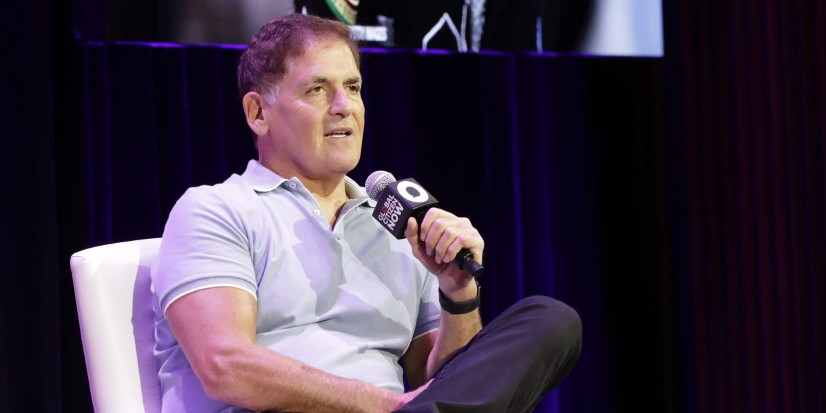 As billionaire wealth soars $33 trillion, Mark Cuban says it's time for workers to receive a cut of their employers' success in the form of stocks | Fortune