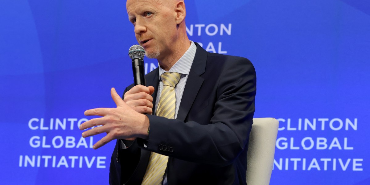 GoFundMe CEO says the economy is so bad that more of his customers are crowdfunding just to pay for their groceries | Fortune