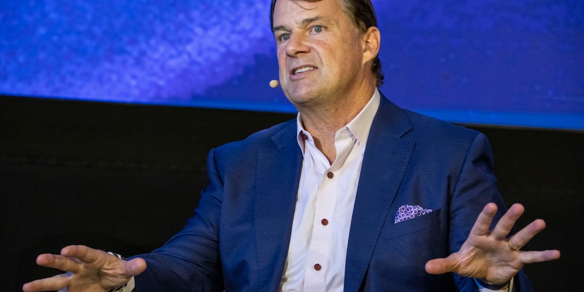 Ford CEO thanks President Trump for latest tariff policies: ‘We are no longer disadvantaged’ Ford CEO thanks President Trump for latest tariff policies: ‘We are no longer disadvantaged’