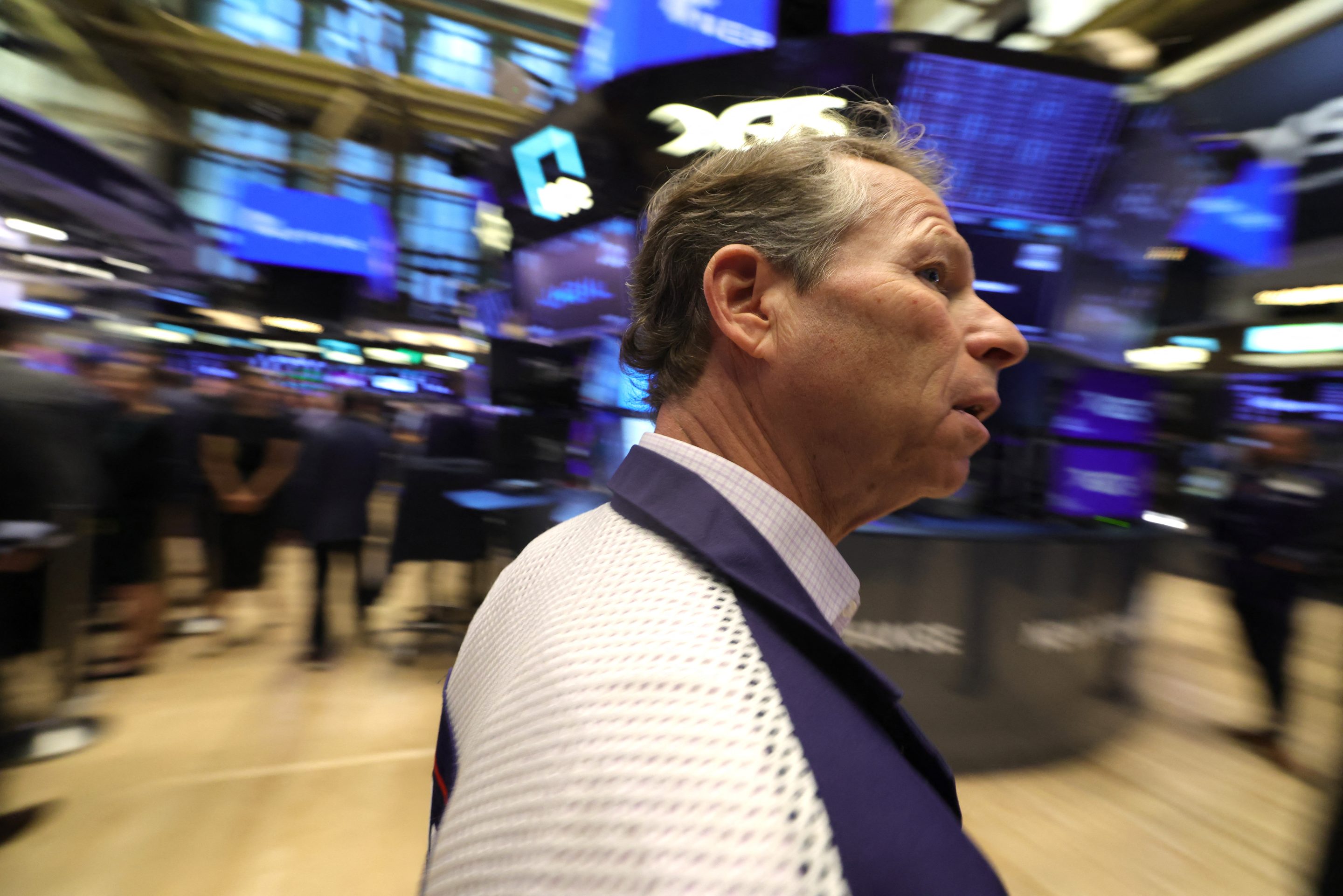 NYSE broker