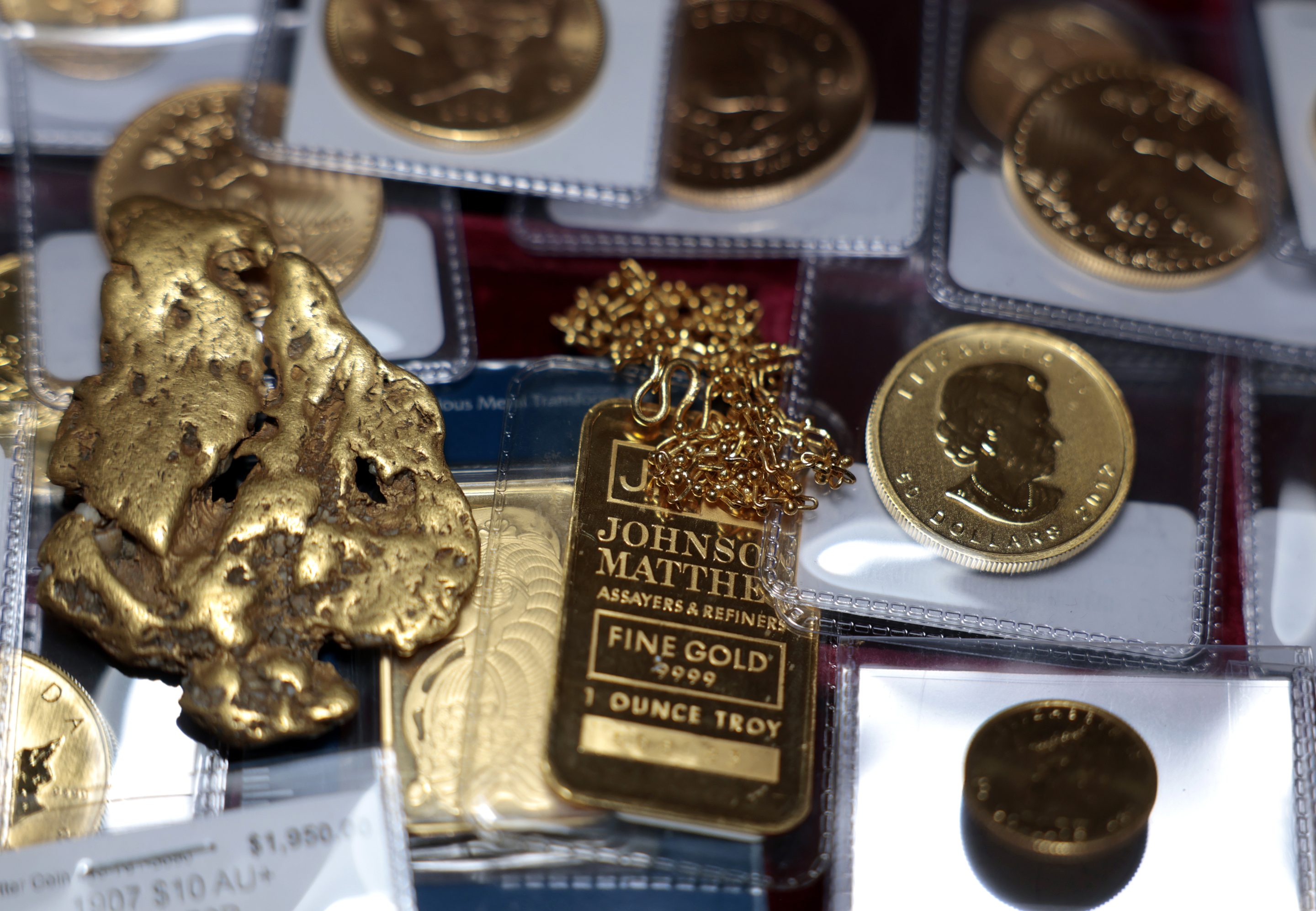 Gold prices could soar to $10,000 per ounce in just three years | Fortune