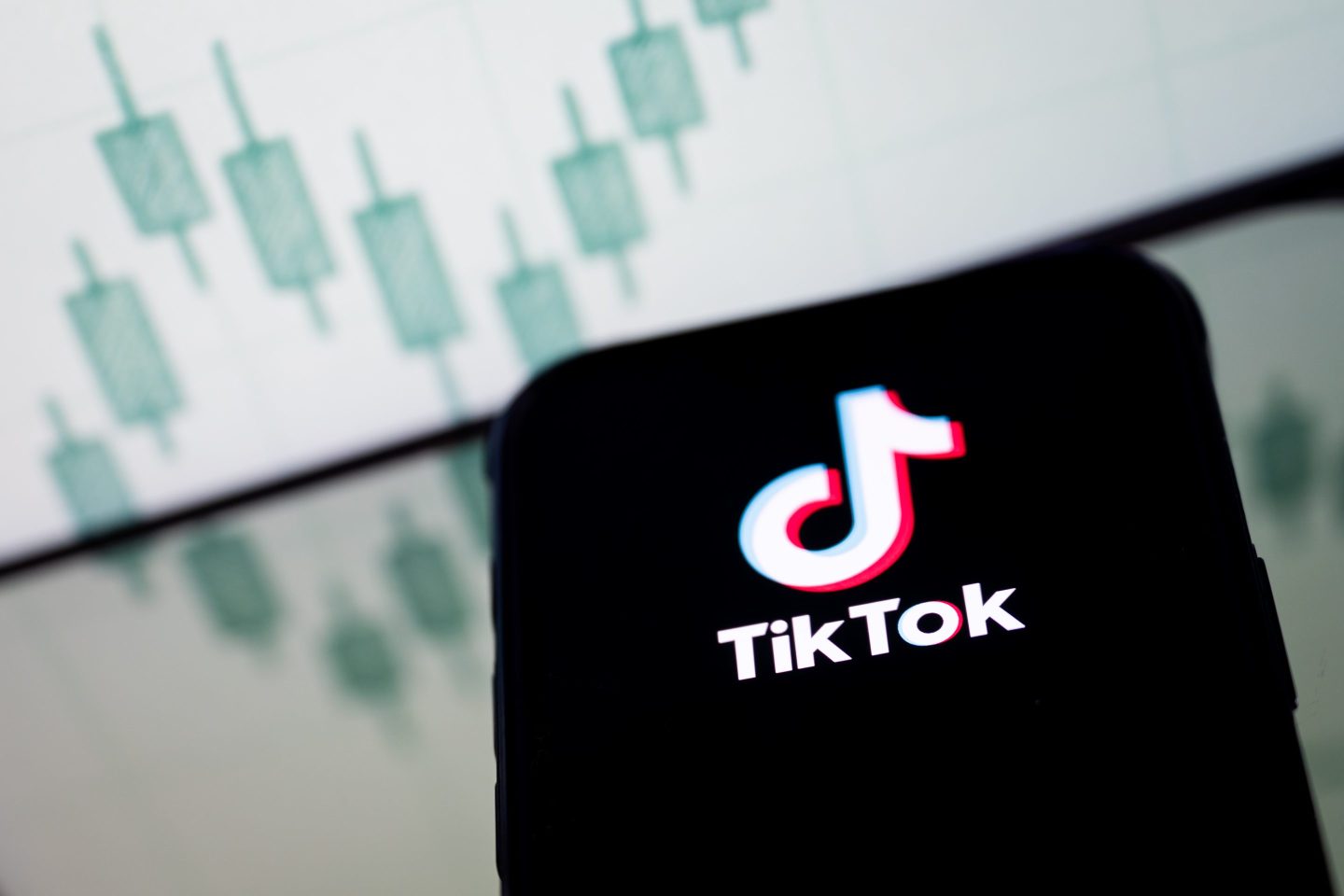 White House says TikTok ownership deal could be finalized in South Korea, ending months of uncertainty over the app’s fate in the U.S.