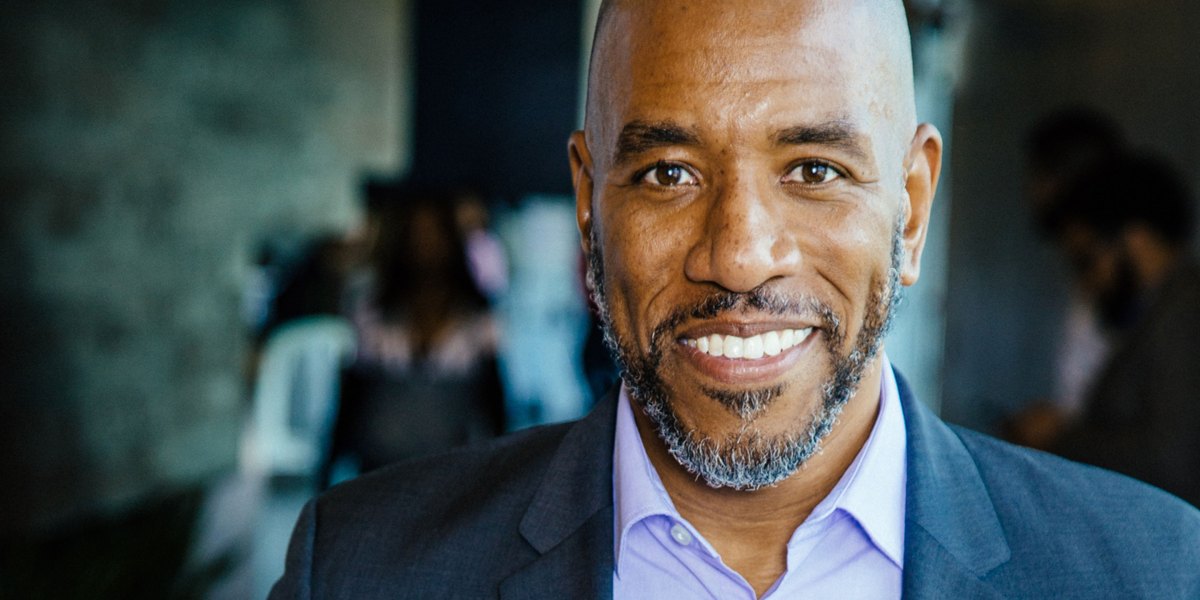 Gen X Pinterest exec was raised in the Bronx: Now, he lives in the center of LA, eats out 50% of the week, and tracks his brainwaves while meditating | Fortune