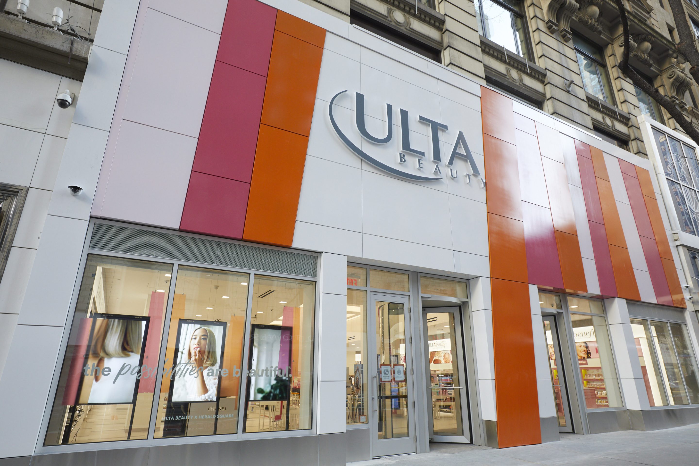 Exclusive: Ulta Beauty’s new CFO is a Johnson & Johnson veteran tasked to help lead the company’s next chapter thumbnail