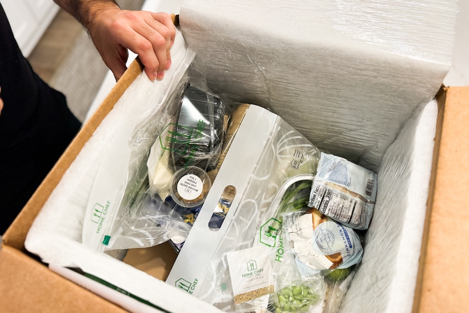 Home Chef as best meal delivery services.