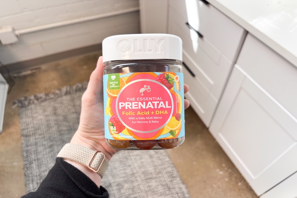 Olly Essential prenatal as best prenatal vitamin