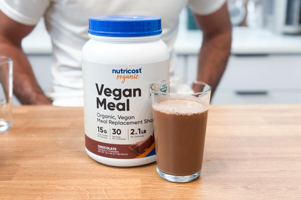 Nutricost meal replacement powder as best meal replacement shake