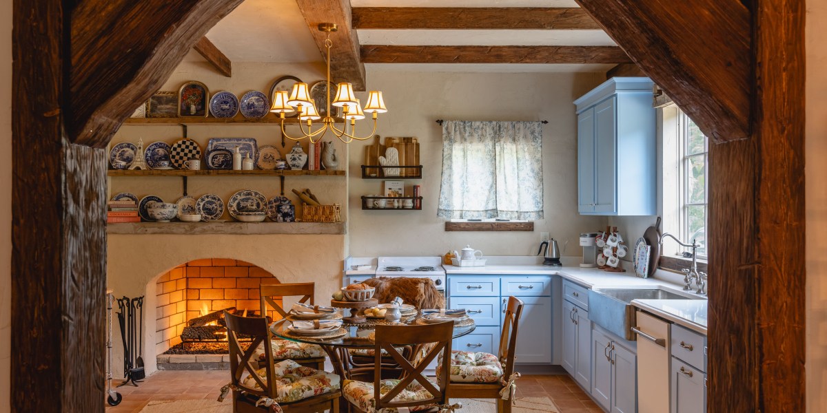 This millennial home designer spent 9 months building a replica of 'The Holiday' cottage-now it's renting fast at $499 a night | Fortune