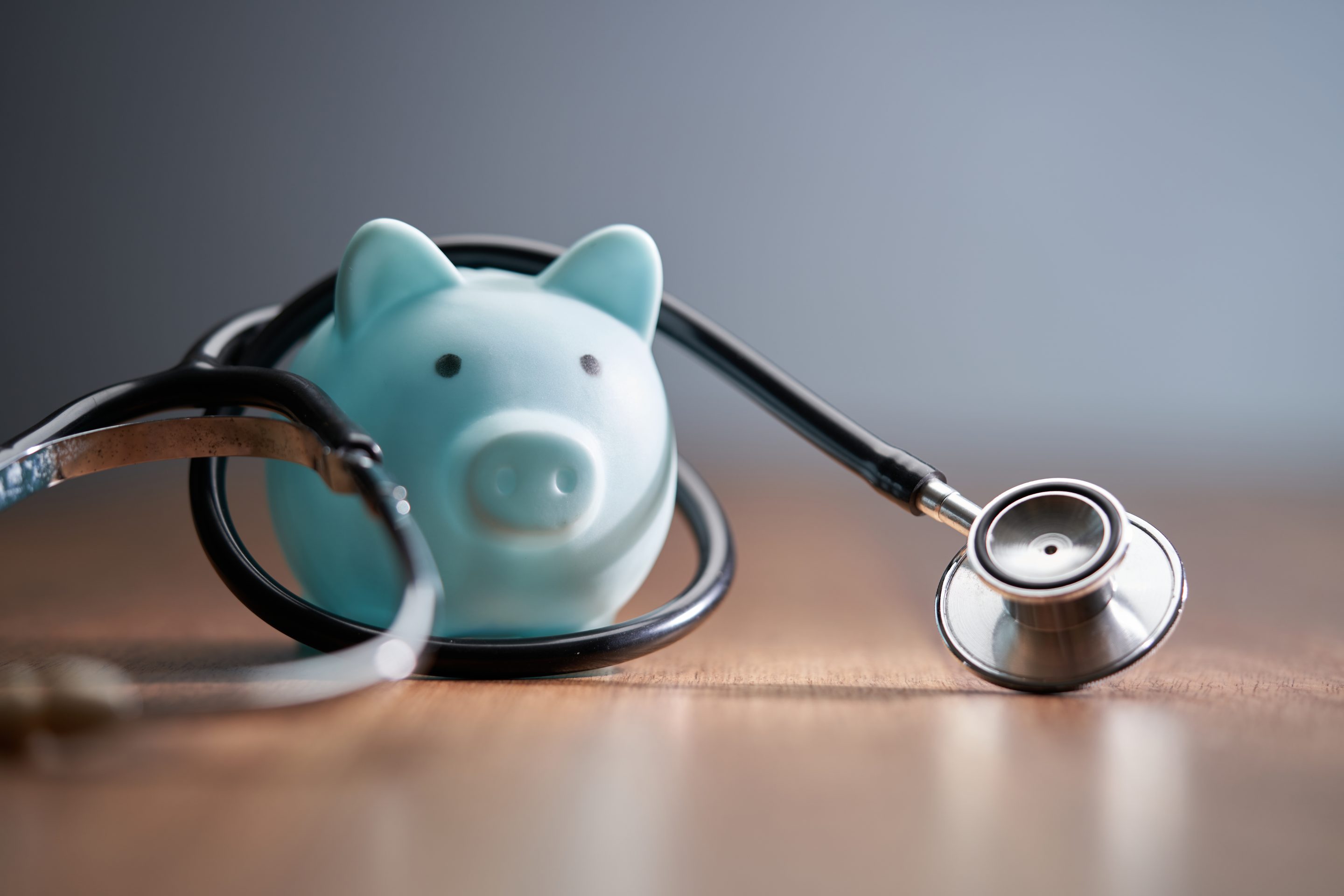fortune.com - Joseph Hostetler - Should you use a personal loan to pay medical expenses-or is there a better way?