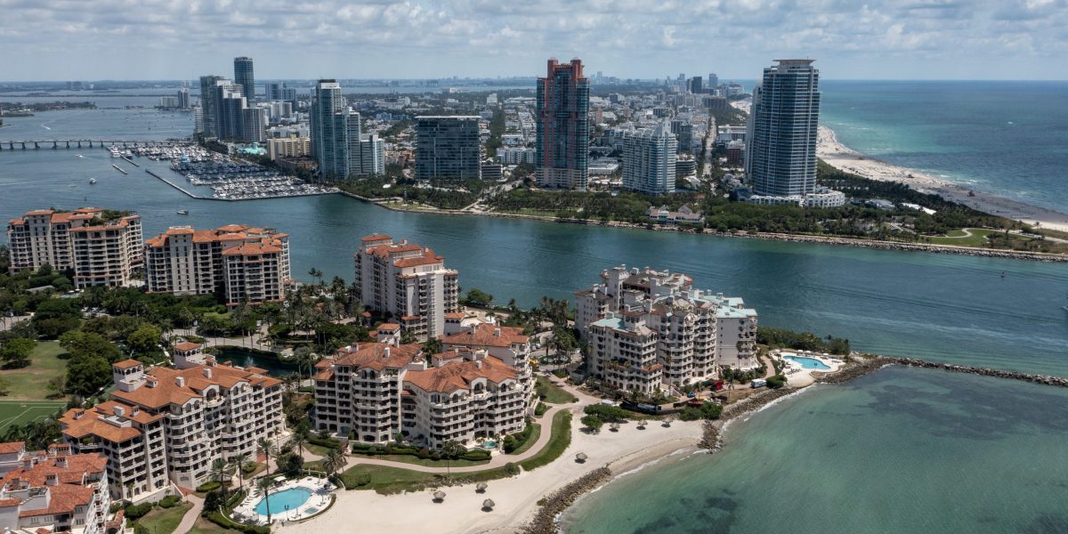 Condo feud erupts on Miami's Fisher Island over $180 million lot | Fortune
