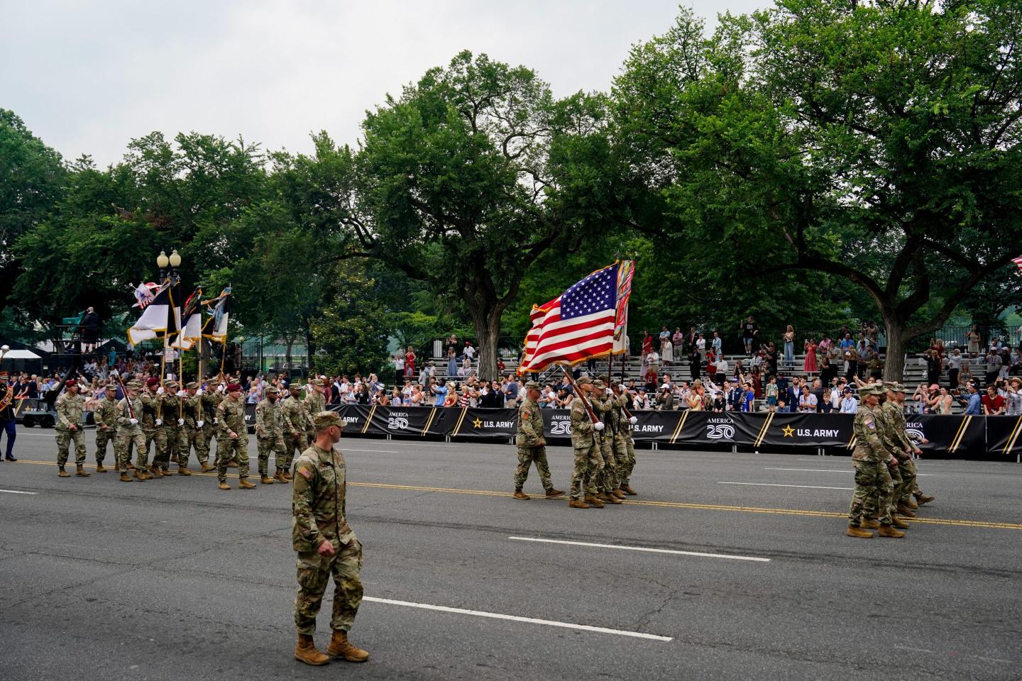 These current Fortune 500 CEOs have served in the armed forces, including a foreign military