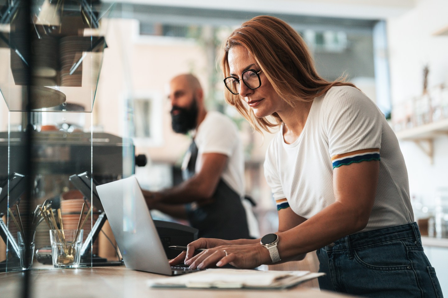 Women are experimenting with whether posting as men on LinkedIn gets their content seen by more people.