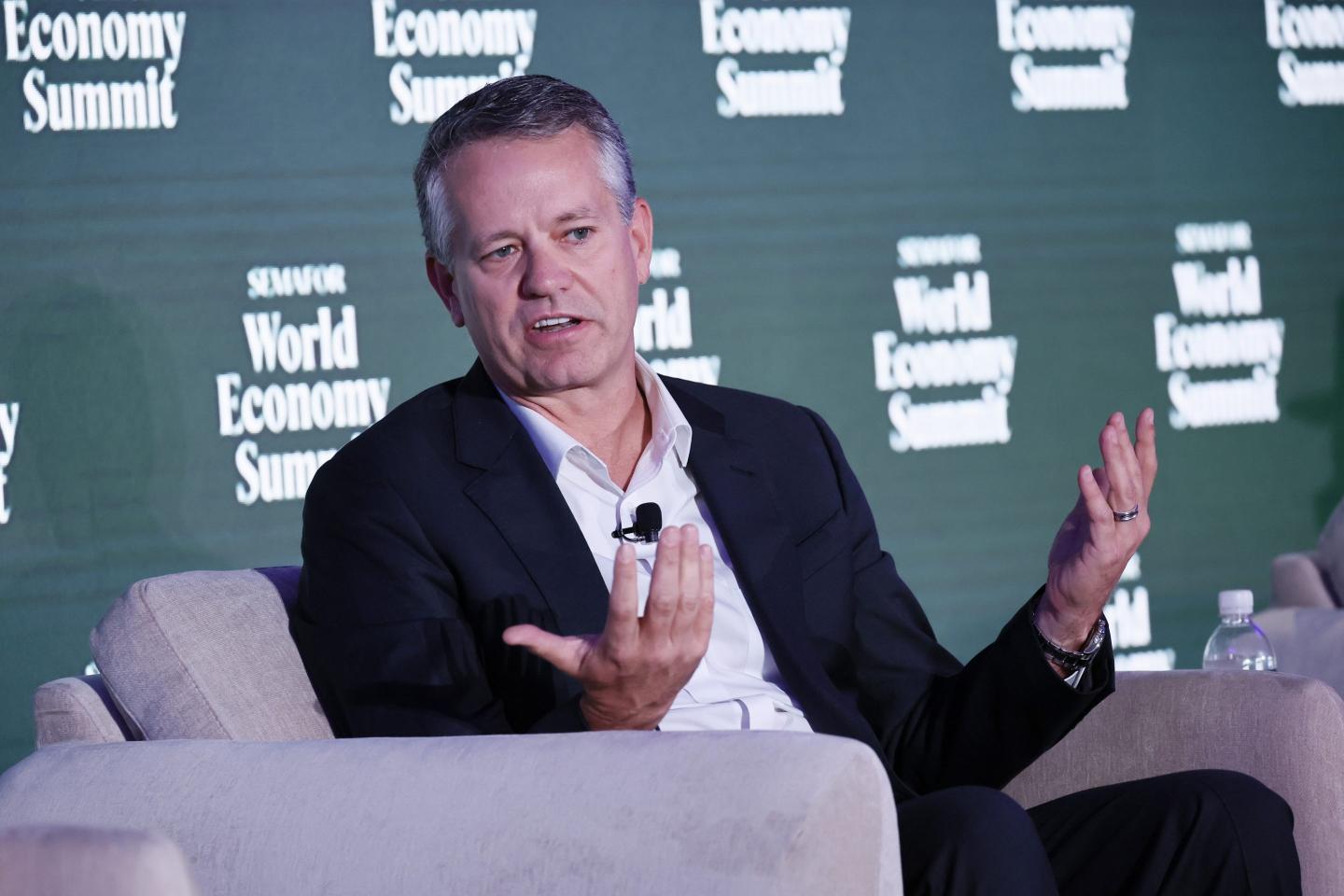 Meet Walmart’s new CEO, John Furner: Once an hourly worker, today he takes charge of the top company in the Fortune 500