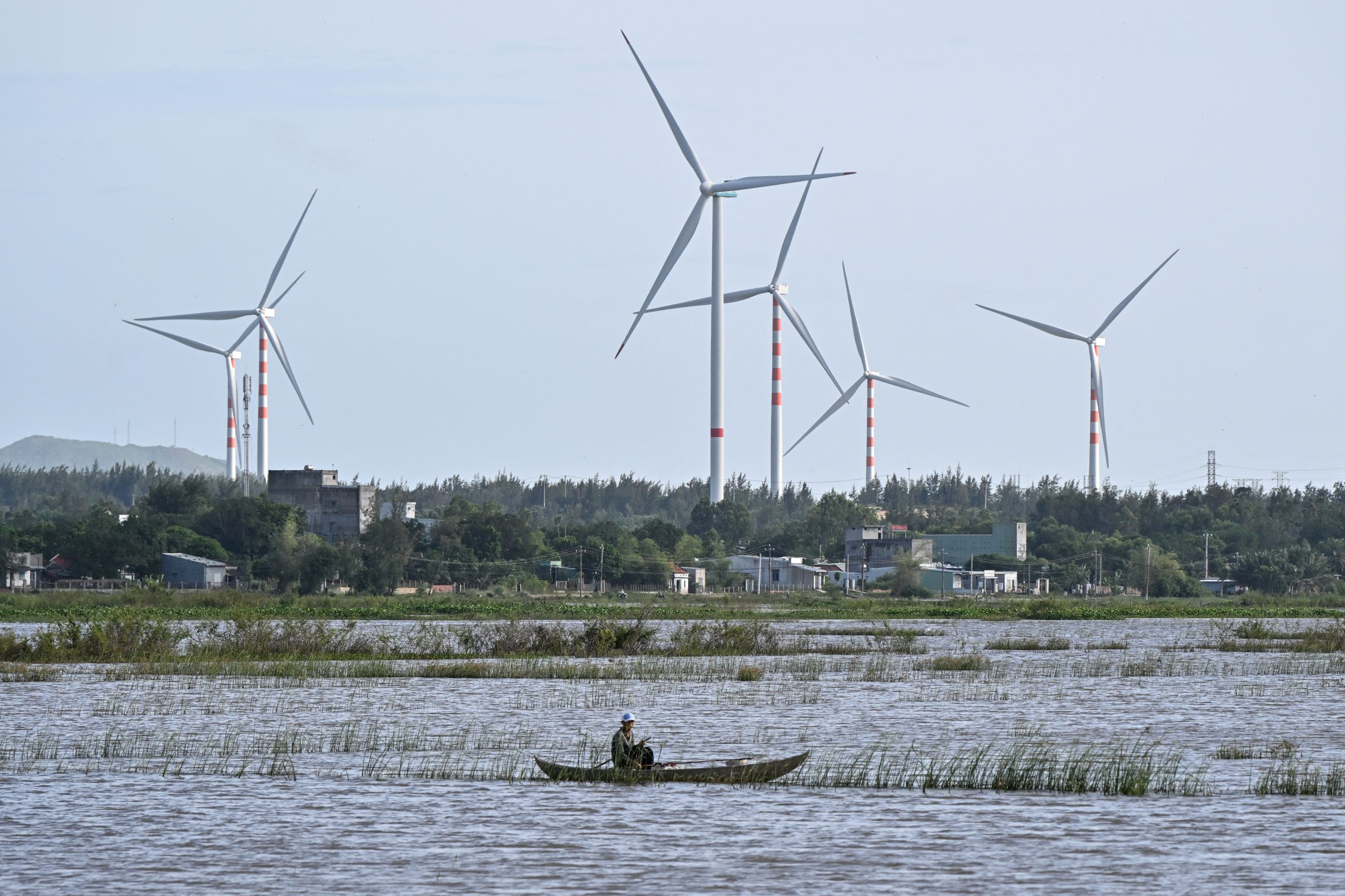 fortune.com - Yew-Poh Mak - Why an ASEAN power grid is key to tapping Southeast Asia's green potential