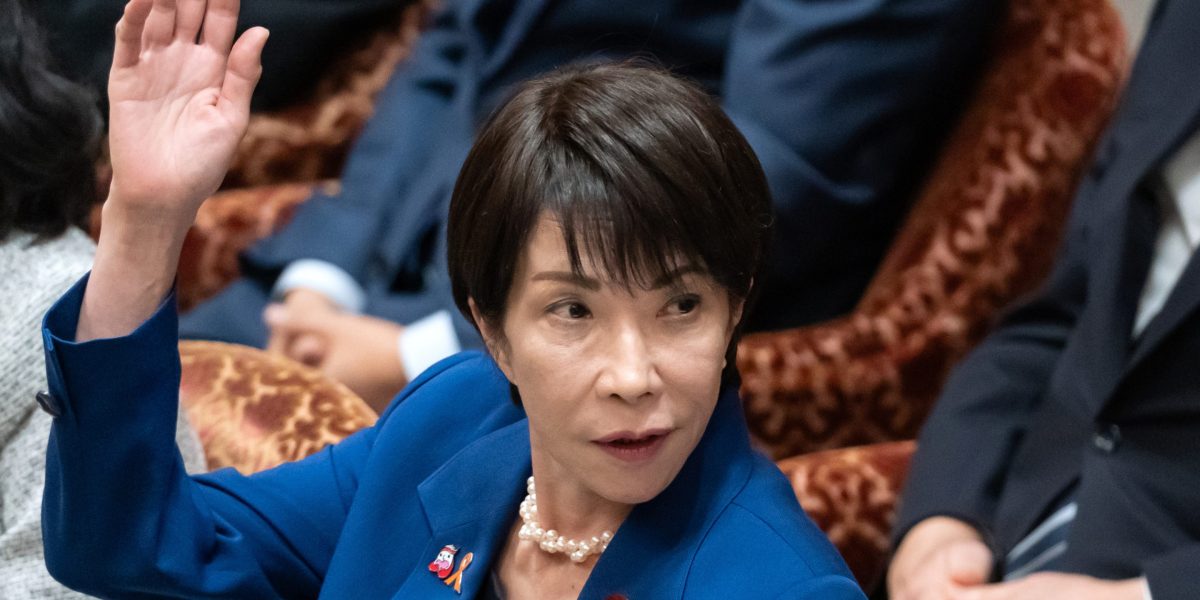 As Tokyo embraces a 4-day workweek to fight ‘death by overwork,’ Japan’s new prime minister just called a 3 a.m. meeting As Tokyo embraces a 4-day workweek to fight ‘death by overwork,’ Japan’s new prime minister just called a 3 a.m. meeting