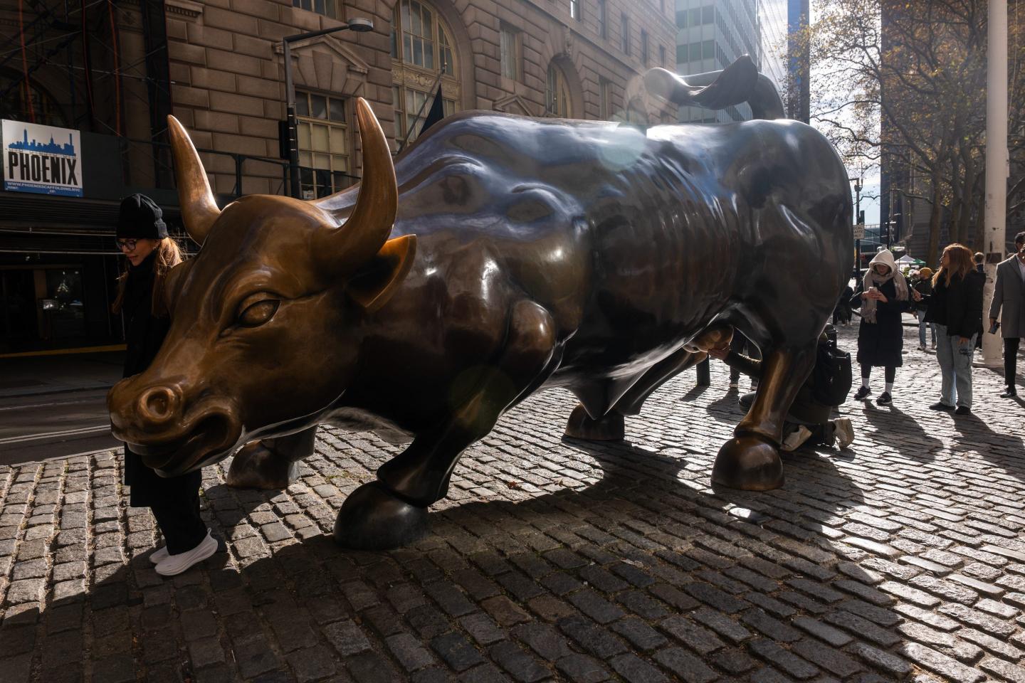 The S&P 500 could hit 7,000 this week, while Trump hints at a Fed chair pick and Washington eyes a special election