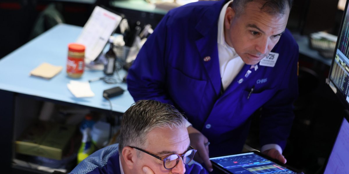 Wild ride on Wall Street as the crypto crash spooks risk complex | Fortune