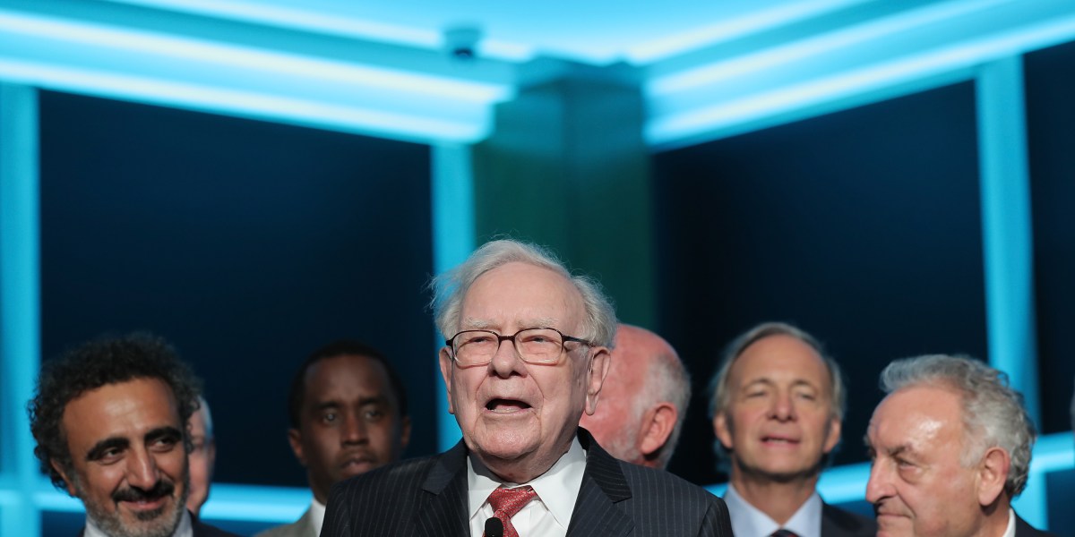 Warren Buffett's exit is 'leadership at its most selfless,' McKinsey CEO whisperer says. It's a powerful lesson in Fortune 500 succession | Fortune
