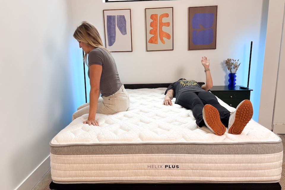 Helix Plus as best mattress for heavy people