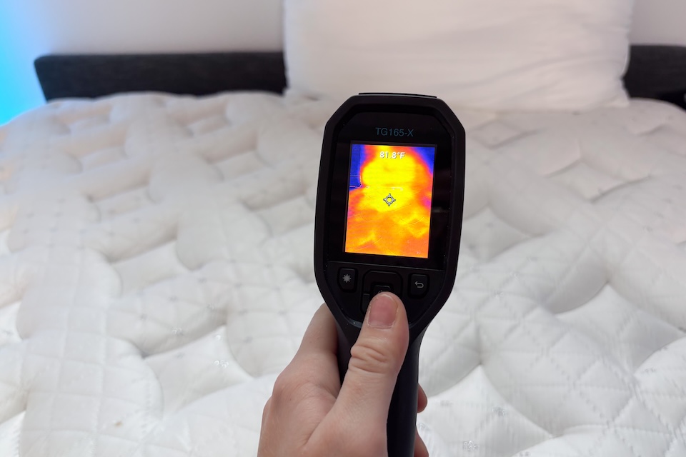 Helix Plus as best mattress for heavy people