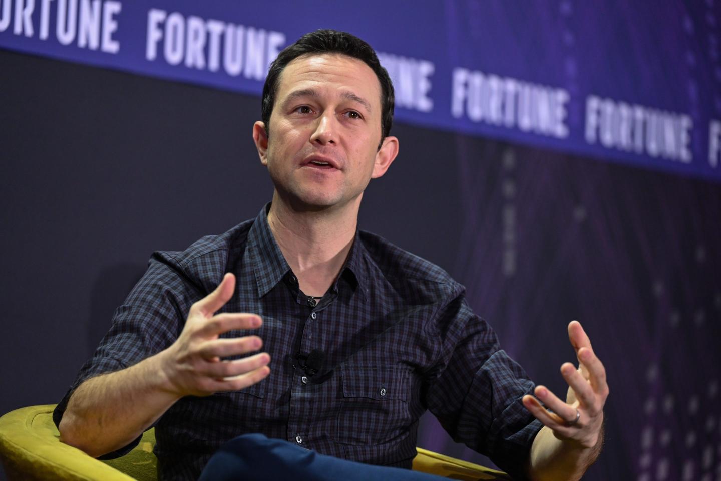 Actor Joseph Gordon-Levitt wonders why AI companies don’t have to ‘follow any laws’