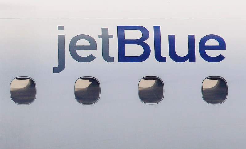 JetBlue flight near Venezuela avoids midair collision with U.S. Air Force tanker. ‘They passed directly in our flight path’