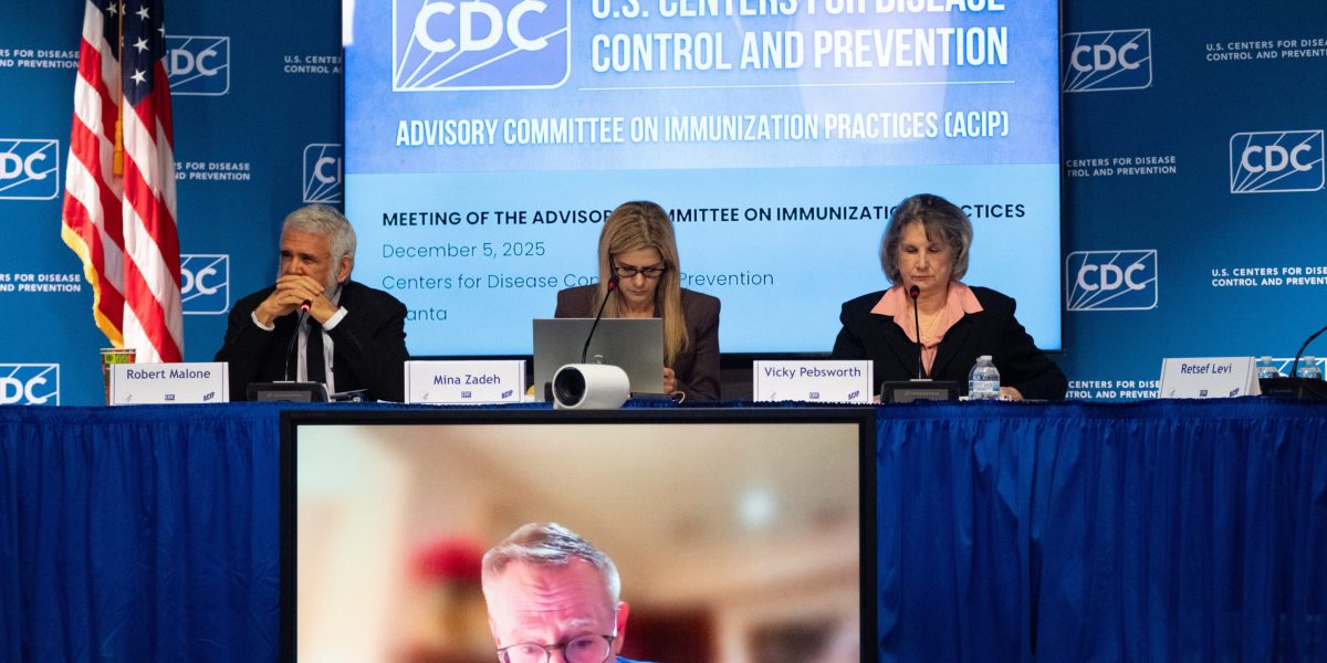 US vaccine advisers end decades-long recommendation for all babies to get hepatitis B shot at birth US vaccine advisers end decades-long recommendation for all babies to get hepatitis B shot at birth