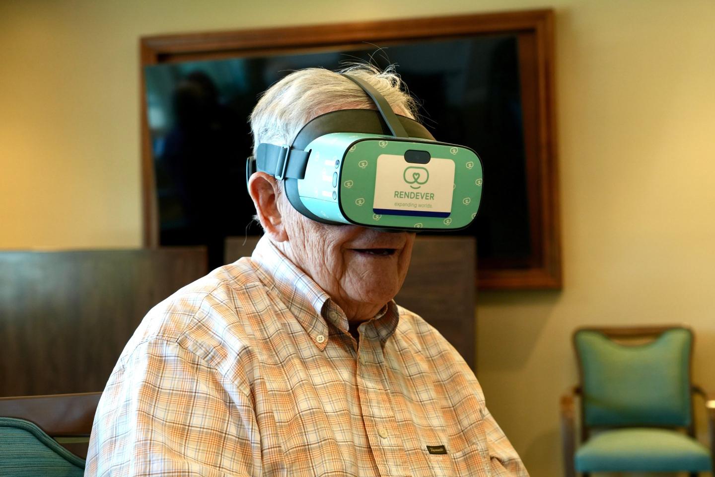 Seniors relive their days of wanderlust and thrill-seeking with virtual reality. ‘It’s about all the memories that it brings back’