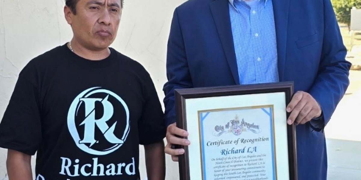 Crackdown on anti-ICE TikToker backfires as judge throws out case for lack of access to lawyers in immigration detention | Fortune