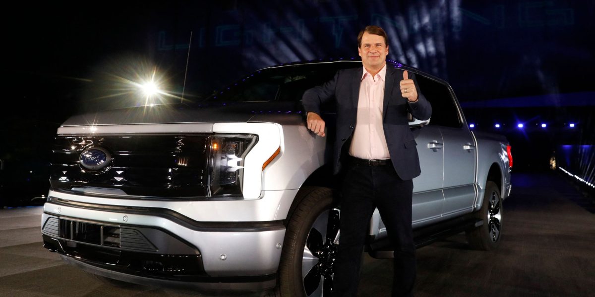 Ford CEO Jim Farley said Trump would halve the EV market by ending subsidies. Now he’s writing down .5 billion amid a ‘customer-driven’ shift Ford CEO Jim Farley said Trump would halve the EV market by ending subsidies. Now he’s writing down .5 billion amid a ‘customer-driven’ shift