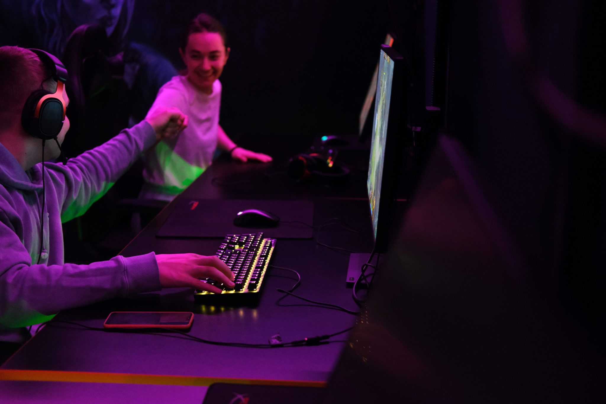 Feds are hunting teenage hackers