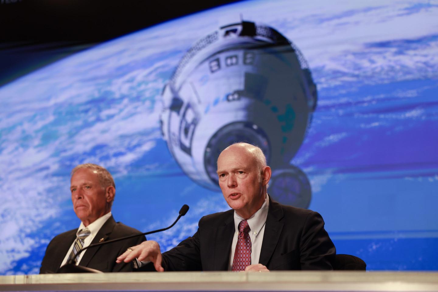 CEO of Boeing and Lockheed rocket joint venture ULA resigns