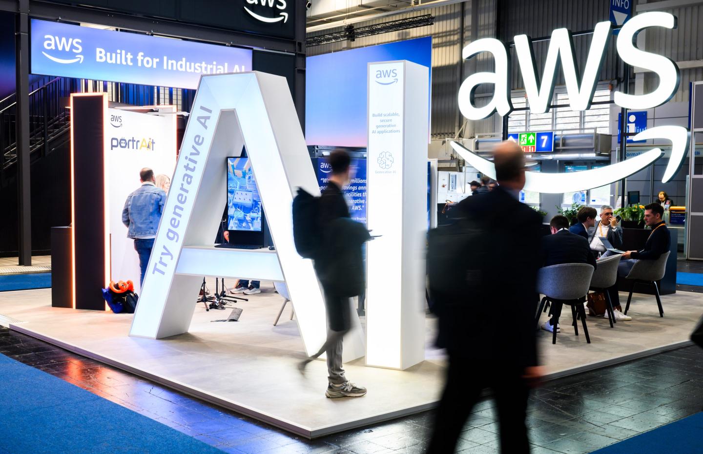 Amazon’s AWS launched a gen AI innovation lab for customers two and a half years ago. Here’s what it’s learned about going from pilot to production