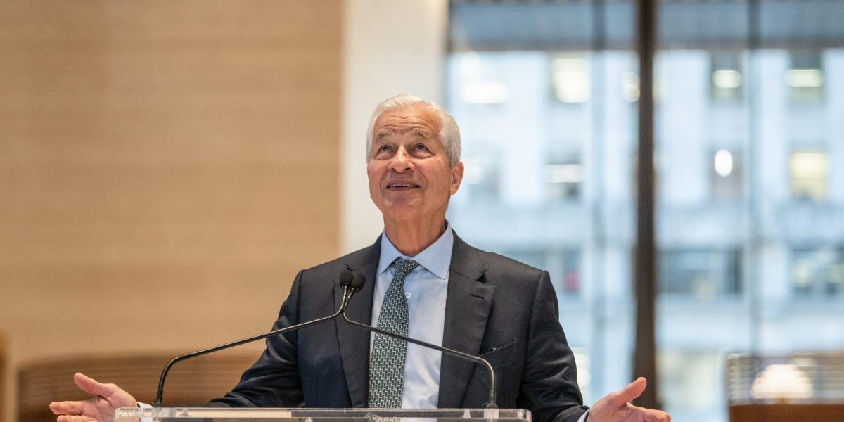 Jamie Dimon on AI: ‘maybe one day we’ll be working less hard but having wonderful lives’ Jamie Dimon on AI: ‘maybe one day we’ll be working less hard but having wonderful lives’