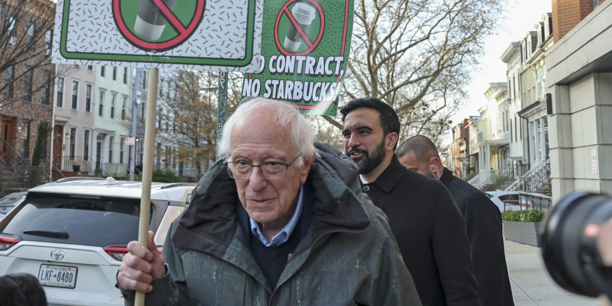 Zohran Mamdani, Bernie Sanders visit striking Starbucks baristas on picket line as union demands contract after nearly 4 years | Fortune