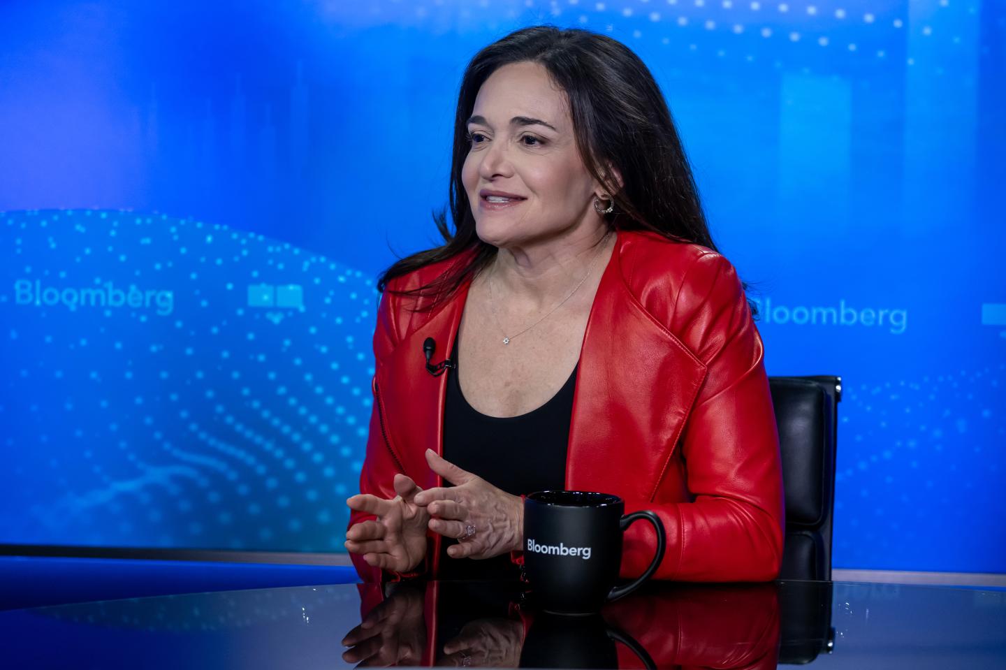 Lean In says there’s a growing ‘ambition gap.’ But women are still ambitious—just outside of corporate America