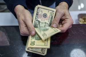 Dollar set for worst year since 2017 with Fed drama center stage