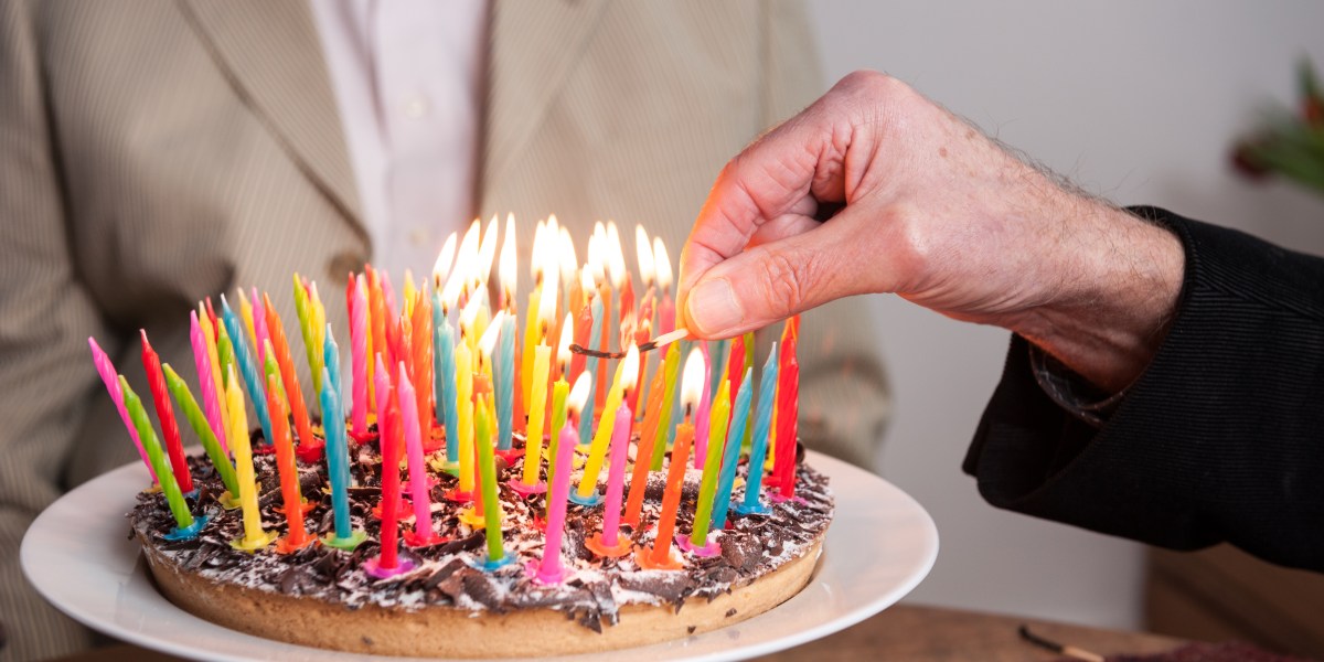 Ikon Tombol Panah Bawah