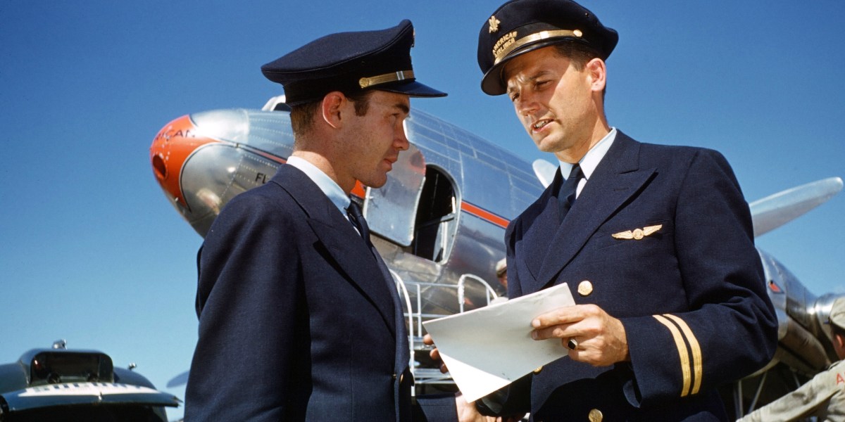 American Airlines pilot’s pay stub shows surprisingly ‘elite money,’ with $458,000 in year-to-date compensation American Airlines pilot’s pay stub shows surprisingly ‘elite money,’ with $458,000 in year-to-date compensation