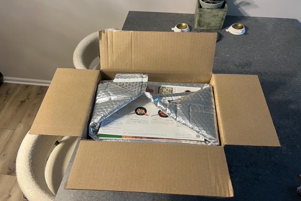 HelloFresh meal box