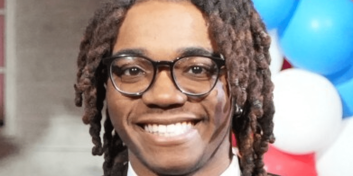 Putra 22 Tahun Ini Raih Rp11 Miliar Per Tahun dari “Konten AI Sampah” yang Didengarkan Saat Tidur