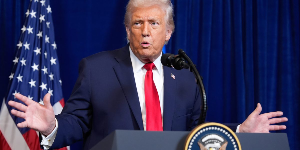 Trump Batal Kirim Garda Nasional ke Chicago, LA, dan Portland