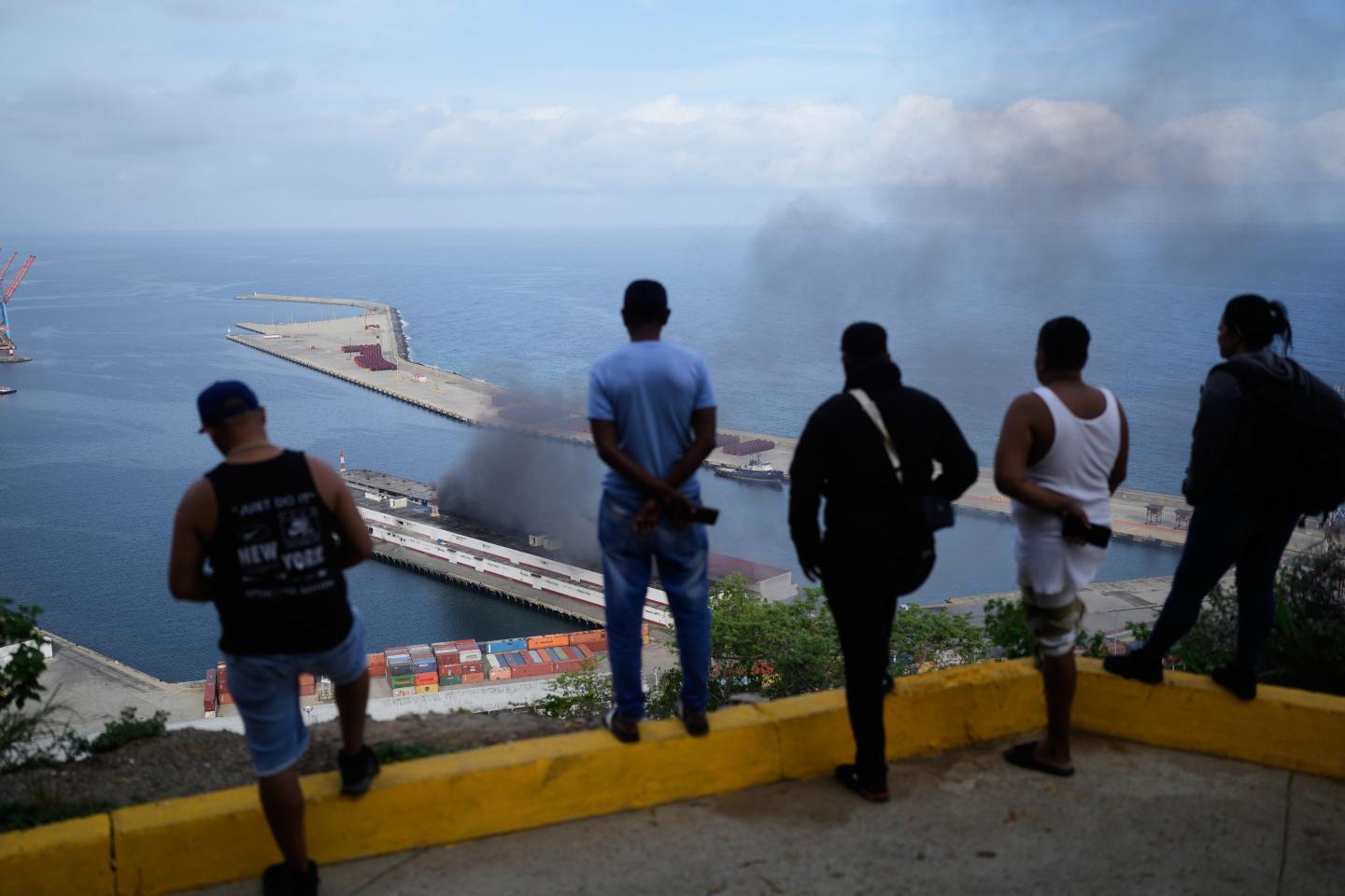 Rubio suggests the U.S. won’t govern Venezuela day-to-day and will use oil quarantine to exercise control