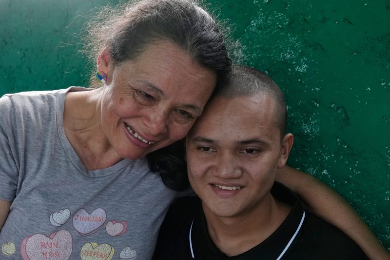 Venezuela slow-walks prisoner releases with 11 freed while over 800 remain locked up, including son-in-law of opposition presidential candidate