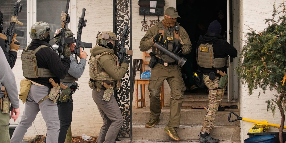 Ikon Tombol Panah Bawah